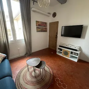  Appartement Cosy Right In Cours Mirabeau France